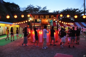 アイルーとしぶざるくんがモン（盆）踊り！コラボメニューや露天風呂、夏の信州渋温泉でハンター気分を満喫！「モンハン渋の里」プレスツアー1日目をレポートの画像102