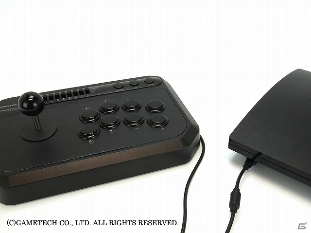 携帯ゲーム機もスマートフォンも充電可能な多機種用「コレだけACアダプタ」とPS3用「アーケードスティック3」新色ブラック＆レッドが発売の画像16