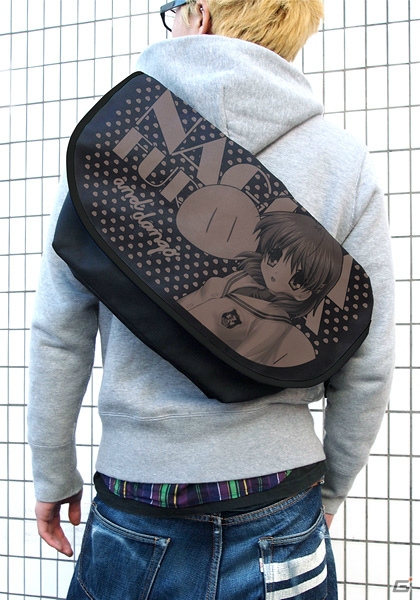 「Kanon」「AIR」「CLANNAD」のメッセンジャーバッグが各200個の数量限定で発売！「VA購買部出張所2013～summer～」にて先行販売を実施の画像6