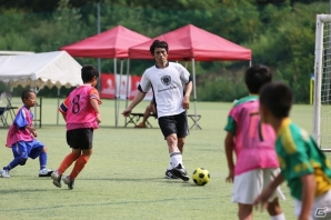 尾瀬花咲内グラウンドにて開催された「『Champion Football』presents 宮本恒靖サッカー教室」の模様が公開にの画像9