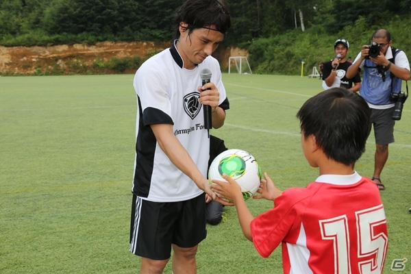 尾瀬花咲内グラウンドにて開催された「『Champion Football』presents 宮本恒靖サッカー教室」の模様が公開にの画像7