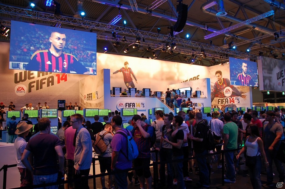 【gamescom 2013】「TITANFALL」の巨大ロボットがド迫力！「BATTLEFIELD4」や「NEED FOR SPEED RIVAL」など話題作の試遊に長蛇の列ができた「Electronic Arts」ブースレポートの画像10