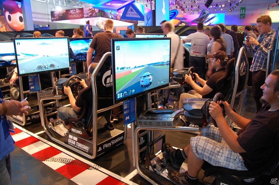 【gamescom 2013】「Gran Turismo 6」「BEYOND: Two Souls」「Knack」など話題作が出展！リラックスした雰囲気でプレイできるコーナーも！「Sony Computer Entertainment」ブースをレポートの画像5