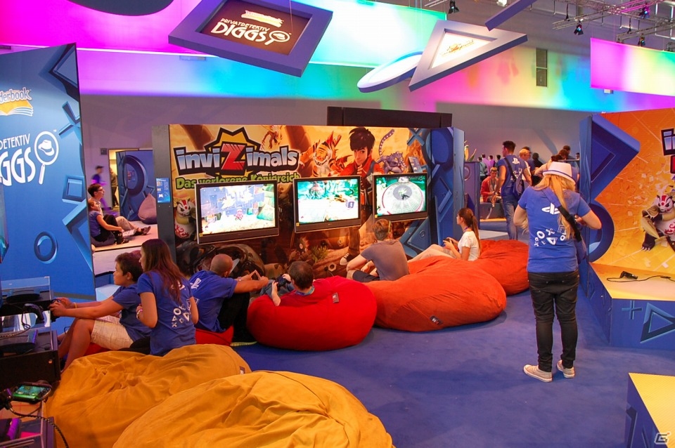 【gamescom 2013】「Gran Turismo 6」「BEYOND: Two Souls」「Knack」など話題作が出展！リラックスした雰囲気でプレイできるコーナーも！「Sony Computer Entertainment」ブースをレポートの画像9