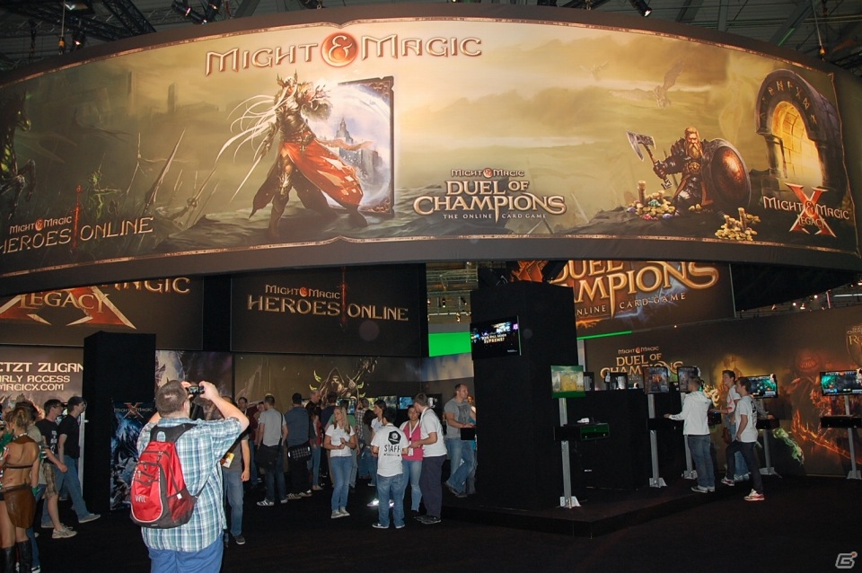 【gamescom 2013】都市をハッキングする「Watch Dogs」やシリーズ最新作「Assassin’s Creed IV Black Flag」など連日行列が！「UBISOFT」ブースをレポートの画像12
