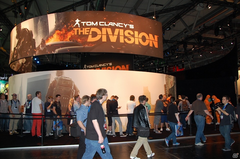 【gamescom 2013】都市をハッキングする「Watch Dogs」やシリーズ最新作「Assassin’s Creed IV Black Flag」など連日行列が！「UBISOFT」ブースをレポートの画像8