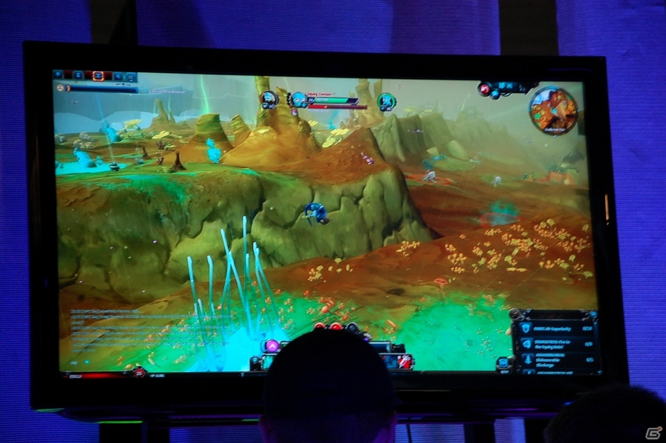 【gamescom 2013】「LEAGUE of LEGENDS」「WARGAMING.NET」などオンラインゲームブースが集まる「ホール8」の様子をレポートの画像7