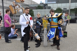 【gamescom 2013】ケルン周辺や会場内プレスルーム、微妙なコスプレイヤーやカオス感がたまらない「ホール10」を紹介！の画像27
