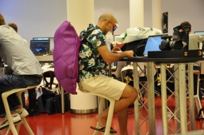 【gamescom 2013】ケルン周辺や会場内プレスルーム、微妙なコスプレイヤーやカオス感がたまらない「ホール10」を紹介！の画像74