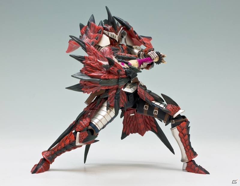 3DS「モンスターハンター4」イーカプコン限定フィギュアに発掘装備バージョンの「肩パーツ」が付属の画像5