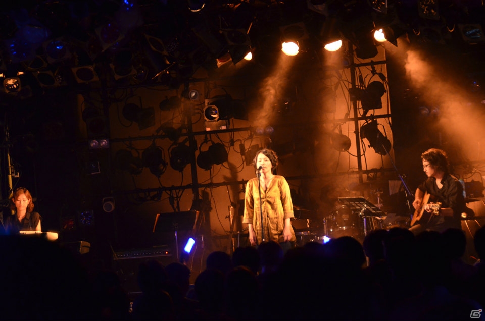 個性豊かなアーティストたちが競演―歴代のアトリエ楽曲もライブアレンジで披露された「ガストプレミアムライブ～黄昏の世界の音楽祭～」レポートの画像5
