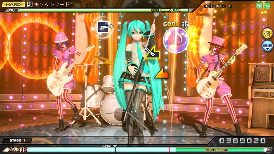 タッチスライダー機能を搭載した「初音ミク Project DIVA Arcade Future Tone」、遊びやすくなった「モンスターハンター メダルハンティング コンパクト」など最新アーケードゲームが登場した「SEGA PRIVATE SHOW 2013」の画像8