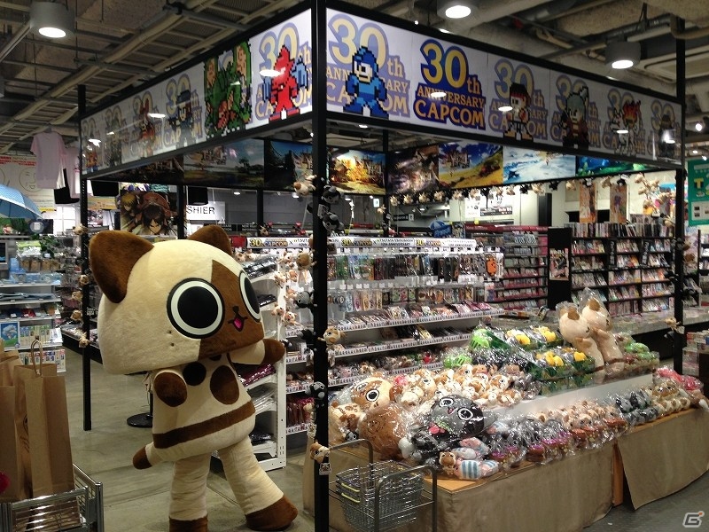 TSUTAYA EBISUBASHIに「カプコン30周年記念 カプコンオフィシャルショップ」が登場！「モンスターハンター」モニュメントの展示もの画像7