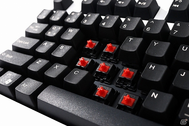 ZOWIE GEARの新ラインナップとしてメカニカルキーボード「CELERITAS Limited Edition」、マウスコードホルダー、ショルダーバッグが9月20日に発売の画像4