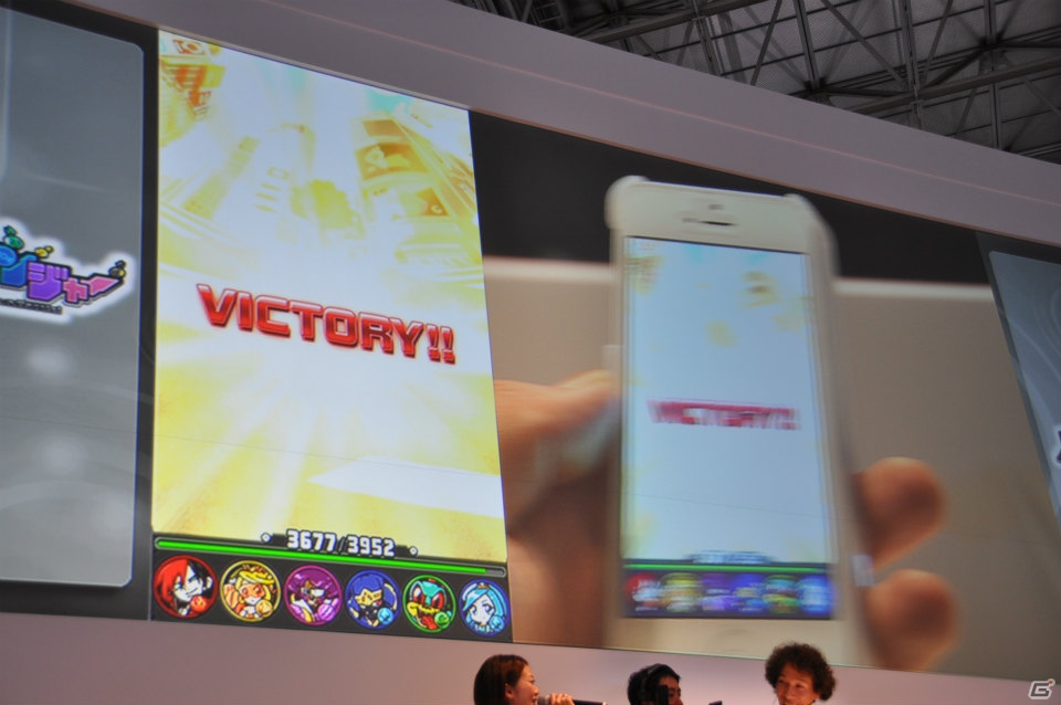 【TGS 2013】「オトレンジャー」ステージにゴールデンボンバー乱入！緊急記者会見ではムチャな要求が飛び出す！ゲーム内には精力戦隊オサセンジャーの姿も？の画像24