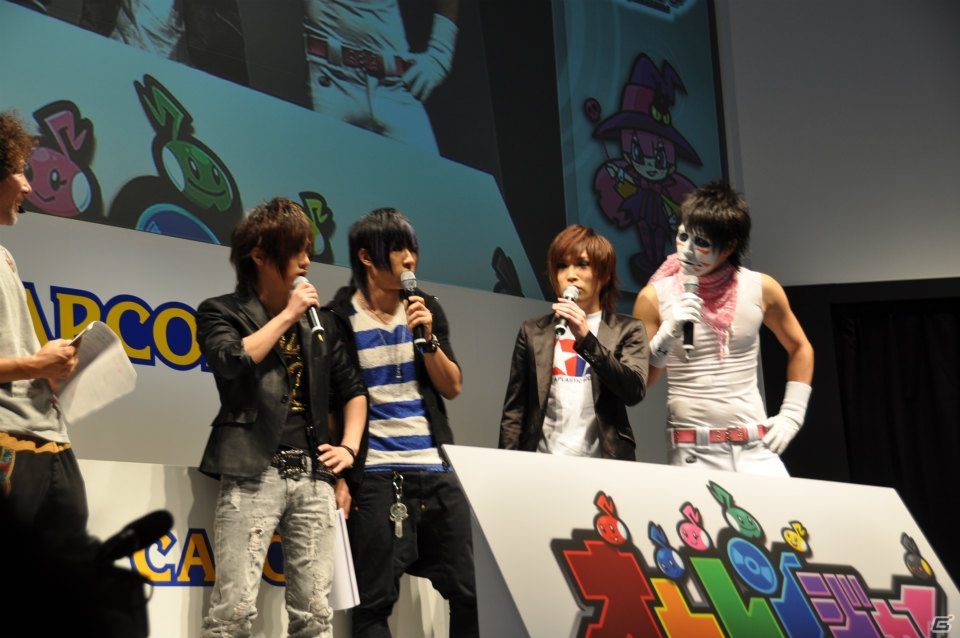 【TGS 2013】「オトレンジャー」ステージにゴールデンボンバー乱入！緊急記者会見ではムチャな要求が飛び出す！ゲーム内には精力戦隊オサセンジャーの姿も？の画像29
