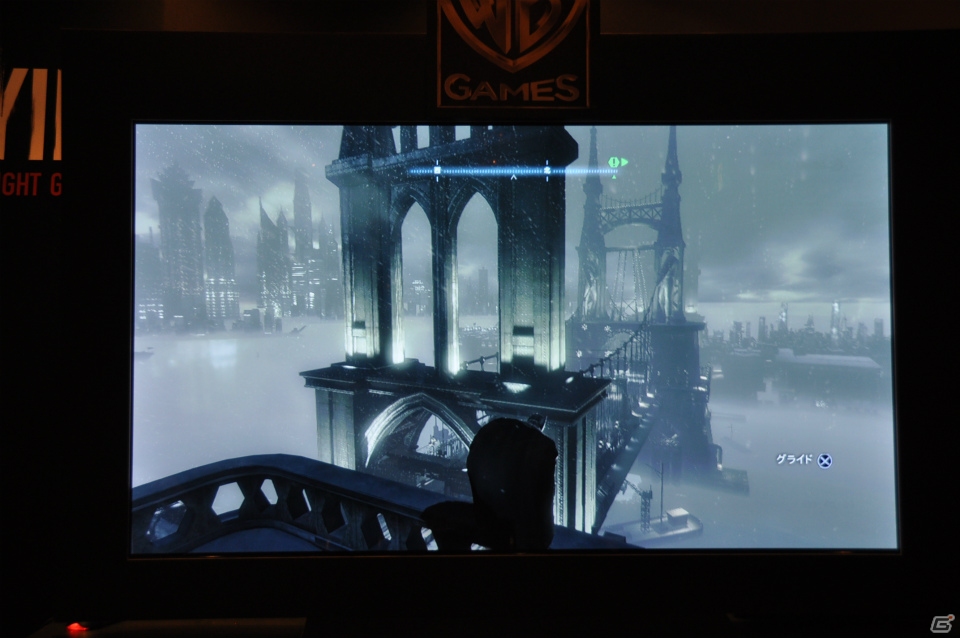 【TGS 2013】オープンワールドで若きバットマンが飛び回る！パワーアップした捜査モードや新ガジェットも登場！「バットマン：アーカム・ビギンズ」タイトルセッションの画像28
