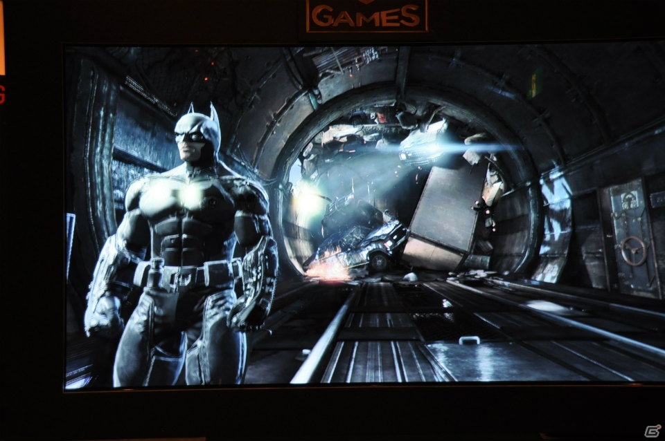 【TGS 2013】オープンワールドで若きバットマンが飛び回る！パワーアップした捜査モードや新ガジェットも登場！「バットマン：アーカム・ビギンズ」タイトルセッションの画像43