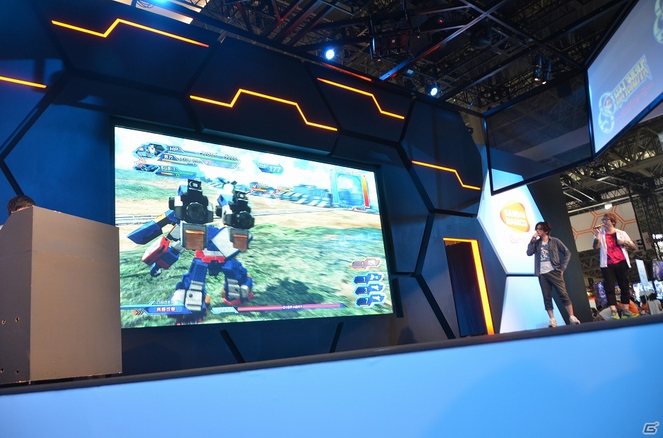 【TGS 2013】最新PVで新情報が続々―緑川光さん、置鮎龍太郎さんも登場の「スーパーロボット大戦OG INFINITE BATTLE」スペシャルステージをレポートの画像5