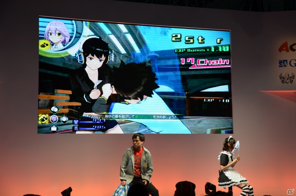 【TGS 2013】メイド姿の広報見習いがアキバを紹介―主題歌を歌う春奈るなさんも駆けつけたPS3/PS Vita「アキバズトリップ2」ステージイベントレポートの画像13