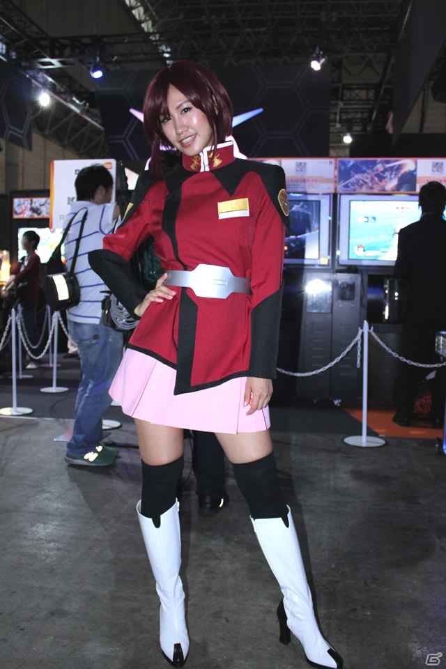 【TGS 2013】イベントの華・コンパニオンの写真を一挙掲載！よりどりみどりな女の子たちをチェックしようの画像1