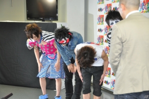 TGS2013から勃発したカプコンVSゴールデンボンバーの「オトレンジャー」盗作疑惑騒動がついに決着！本日からはPR大使としてゲームを応援！？の画像19