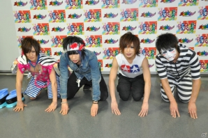 TGS2013から勃発したカプコンVSゴールデンボンバーの「オトレンジャー」盗作疑惑騒動がついに決着！本日からはPR大使としてゲームを応援！？の画像31