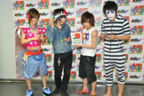TGS2013から勃発したカプコンVSゴールデンボンバーの「オトレンジャー」盗作疑惑騒動がついに決着！本日からはPR大使としてゲームを応援！？の画像33