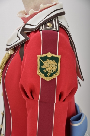 「英雄伝説 閃の軌跡」のアリサ・ラインフォルトが着用している女子制服が2014年1月中旬に発売の画像13