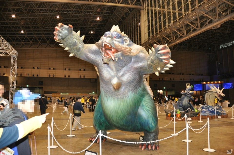 集まったハンターは約1万2千人超！ゴア・マガラやイサナ船もド迫力のモンハンミュージアム、キッチンからは肉を焼く匂いも…「モンスターハンターフェスタ‘13」各コーナーレポートの画像7