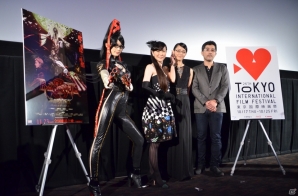 ベヨネッタ役の田中敦子さんや監督の木崎文智氏が登場した「BAYONETTA Bloody Fate」舞台挨拶をレポートの画像5