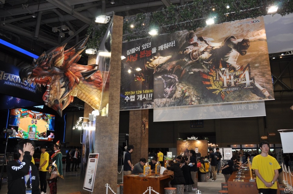【G-STAR 2013】3DS「モンスターハンター4」韓国内で12月14日に発売！テツカブラやゴア・マガラと戦える試遊台も多数設置！リオレウスの頭部はド迫力っ！の画像10