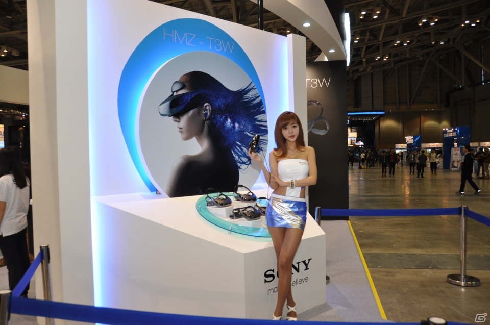 【G-STAR 2013】発売目前のPS4は未出展―ヘッドマウントディスプレイなど独自の展開が目立ったSONYブースの画像1