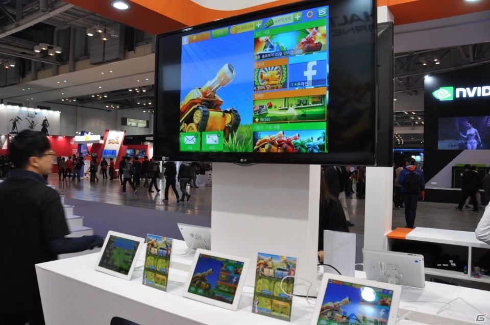 【G-STAR 2013】日本で配信中の「ブレイブ フロンティア」韓国版や「NBA2K モバスケ」「Asphalt8：Airborne」など新作タイトルも出展！Hungry Appブースレポの画像5