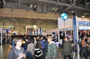 【G-STAR 2013】韓国ゲームショウ閉幕！PCオンライン＆コンシューマ向けタイトルの少なさは来年以降への布石か？モバイル向けアプリのさらなる展開にも期待の画像9