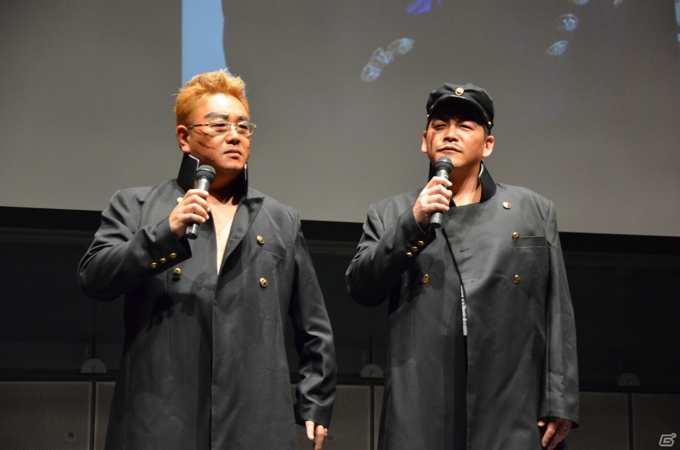 篠崎愛さんがサンドウィッチマンに挑戦！？PS3「魁!!男塾 ～日本よ、これが男である！～」入塾式をレポートの画像1