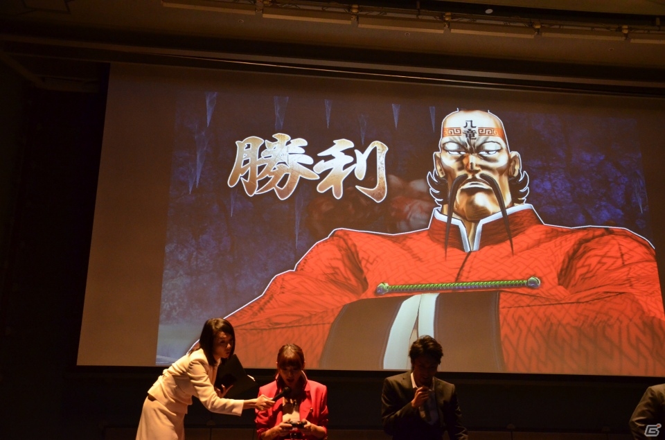 篠崎愛さんがサンドウィッチマンに挑戦！？PS3「魁!!男塾 ～日本よ、これが男である！～」入塾式をレポートの画像25