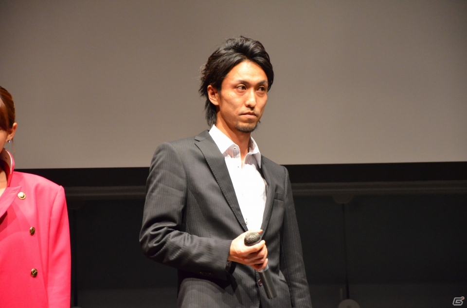 篠崎愛さんがサンドウィッチマンに挑戦！？PS3「魁!!男塾 ～日本よ、これが男である！～」入塾式をレポートの画像3