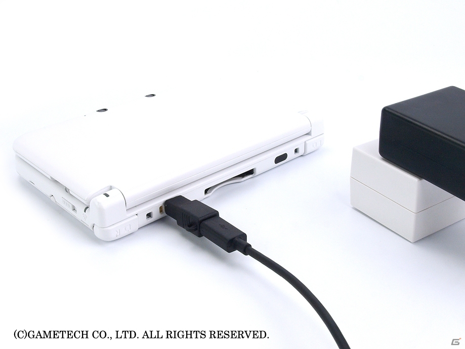 ACプラグを変換するコンバータ「MicroUSB変換コンバータ3D LL」が11月28日に発売の画像7