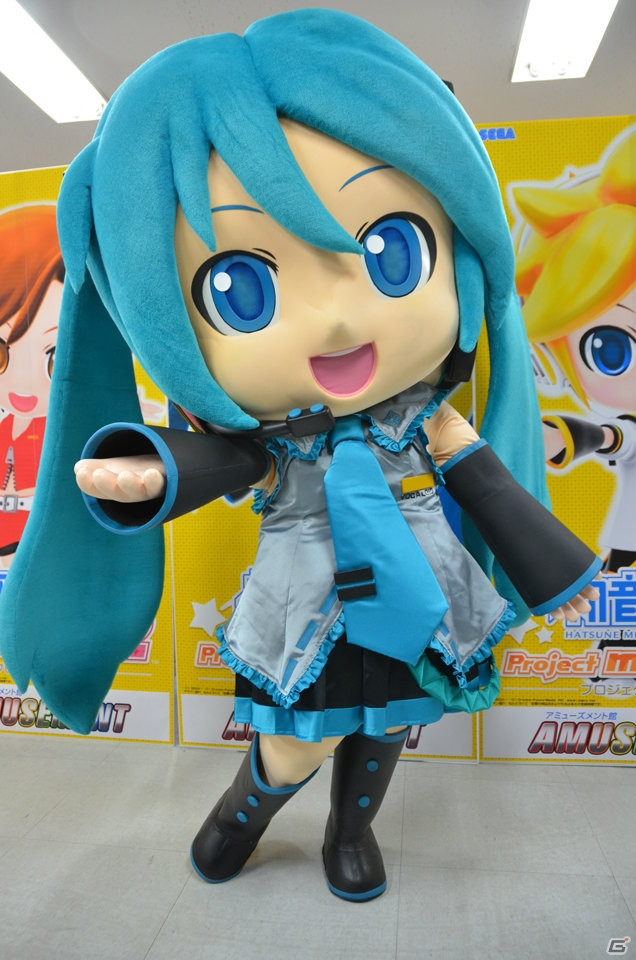 発売を迎えた3DS「初音ミク Project mirai 2」より大崎プロデューサー、高部ディレクターのコメントをお届け！ビッグエコーで展開中のコラボルームも紹介の画像20