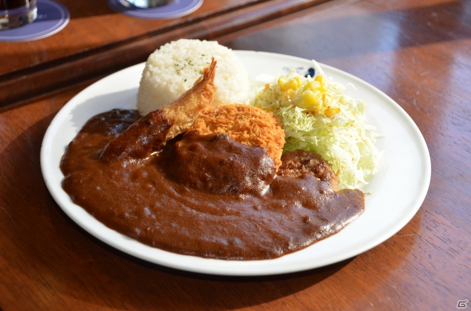 3日間限定でオープンする「おしおき☆カフェ」の内覧会をレポート―パピヨンマスクを着用して「おしおき★記念撮影」を体験してきたの画像9