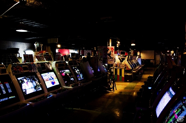 AC「カラドリウス エル・シエル」体験会が高田馬場ゲーセン・ミカドにて12月20日に開催―熟練者とコスプレイヤー・うしじまいい肉さんによる対決もの画像1