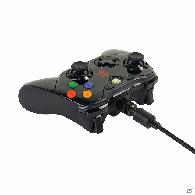 アナログスティックや方向パッドの配置をカスタマイズできるUSB接続ゲームパッド「Pro Controller for Xbox 360/PC」が3色展開で12月19日に発売の画像4