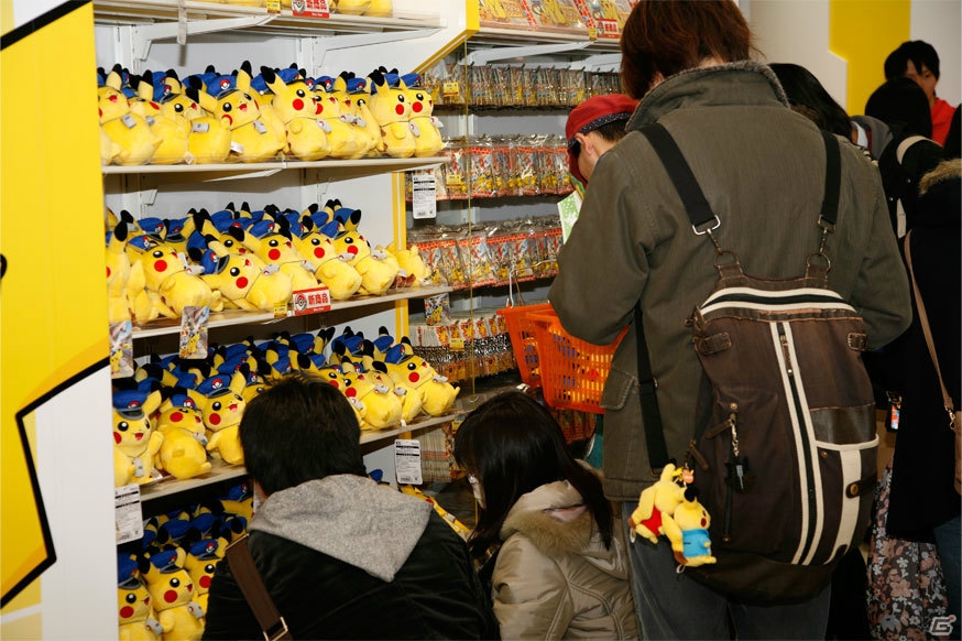 ポケモン店舗初の小型ショップ「ポケモンストア 東京駅店」が本日12月9日にオープン！初日の様子を写真で紹介の画像6