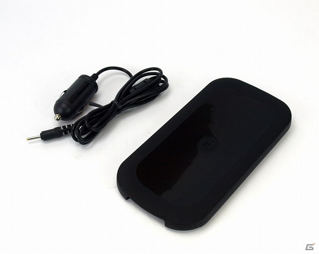 車やデスクなどでケーブル不要のワイヤレス充電！スマートフォン向けQi充電ボードセット「置きらく充電」シリーズが発売の画像5