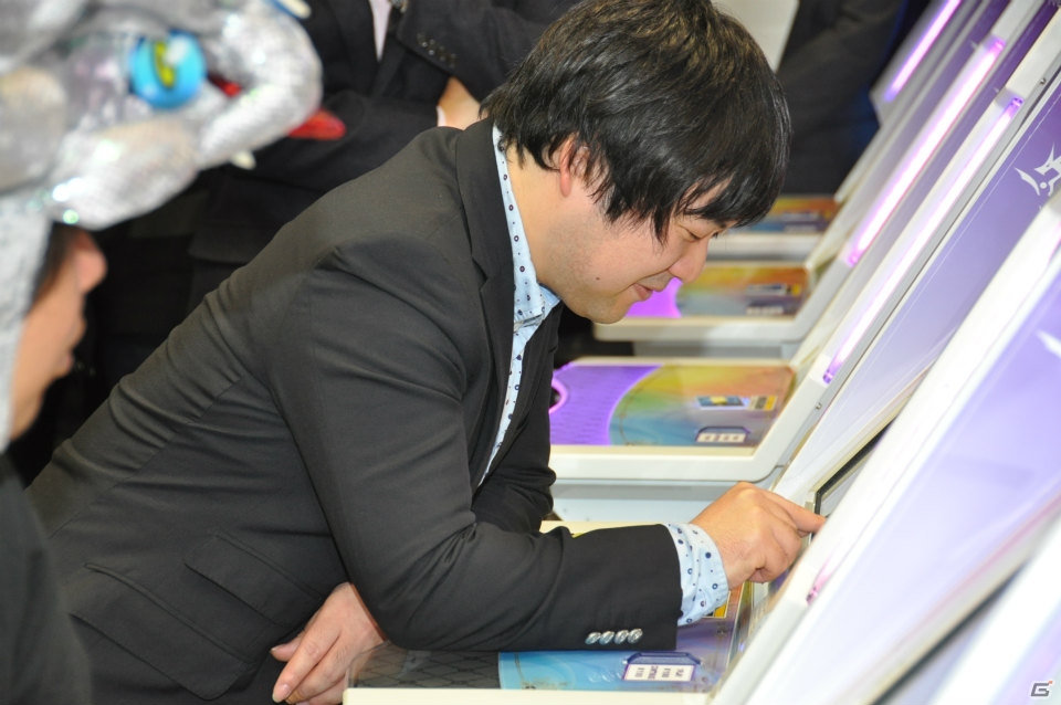 AC「パズドラ バトルトーナメント」内覧会でガンホー森下社長、スクエニ松田社長、パズドラプロデューサー山本氏、本作のプロデューサー門井氏が本気で戦ったスペシャルセッションの模様をレポートの画像16