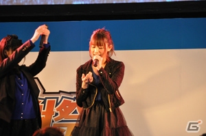 【セガネットワークス ファン感謝祭2013】「ログ・ホライズン」とのコラボが決定！出演声優のトークやTrefleによるライブも行われた「チェインクロニクル」のステージをレポートの画像4