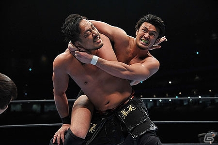 「キング オブ プロレスリング」第6弾「WRSTLE KINGDOM 8」発売記念イベントとして後藤洋央紀選手のサイン会＆トークショーが1月13日に大阪で開催の画像3
