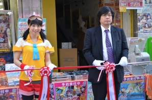 TCG「フューチャーカード バディファイト」がいよいよ一般発売―木谷高明氏、徳井青空さんによるテープカットの模様をお届け！の画像4