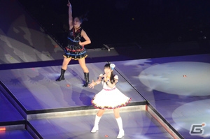 “つなぐ”をテーマに行われた多彩なパフォーマンスの数々―サプライズゲストとして日高愛役・戸松遥さんも登場した「THE IDOLM@STER M@STERS OF IDOL WORLD!!2014」レポートの画像32